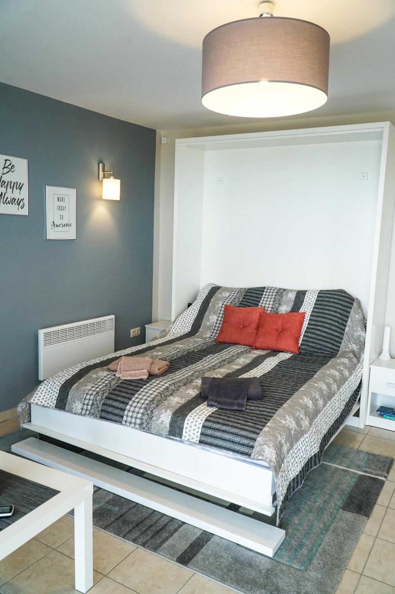 Fügefa Apartman Balatonalmádi Exterior foto