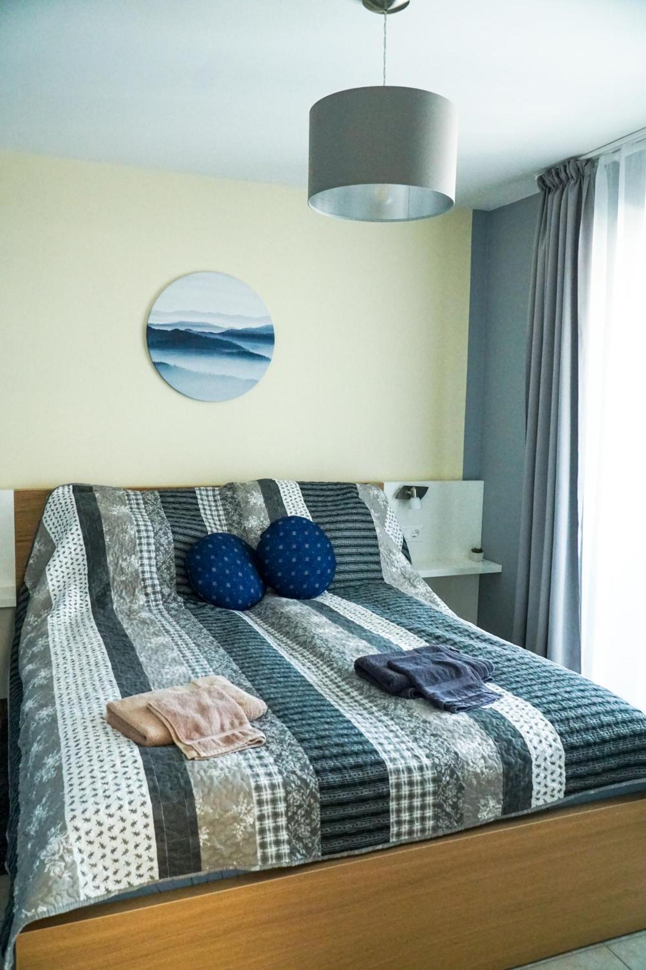 Fügefa Apartman Balatonalmádi Exterior foto